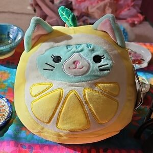Squishmallow Corinna The Lemony Cat